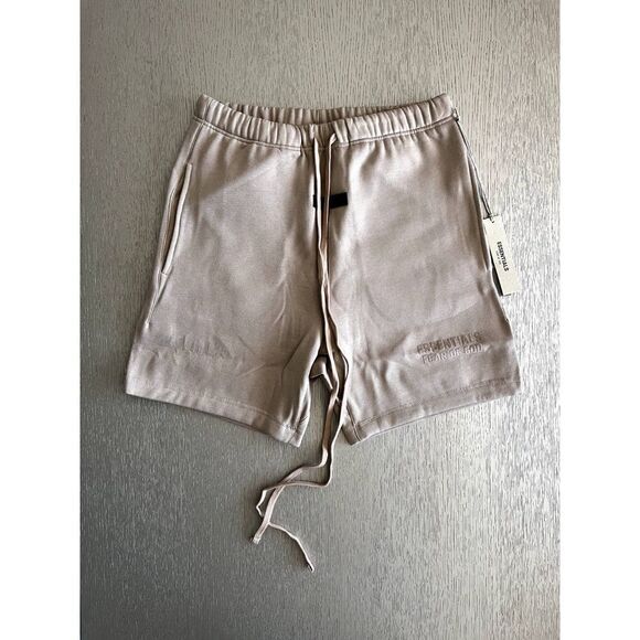 Fear of God Essentials Smoke Relaxed Sweat Shorts Small NWT - Picture 1 of 6